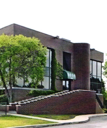 Arlington Adult Dentistry Building – Arlington Heights, IL – Dan Czapek, DMD